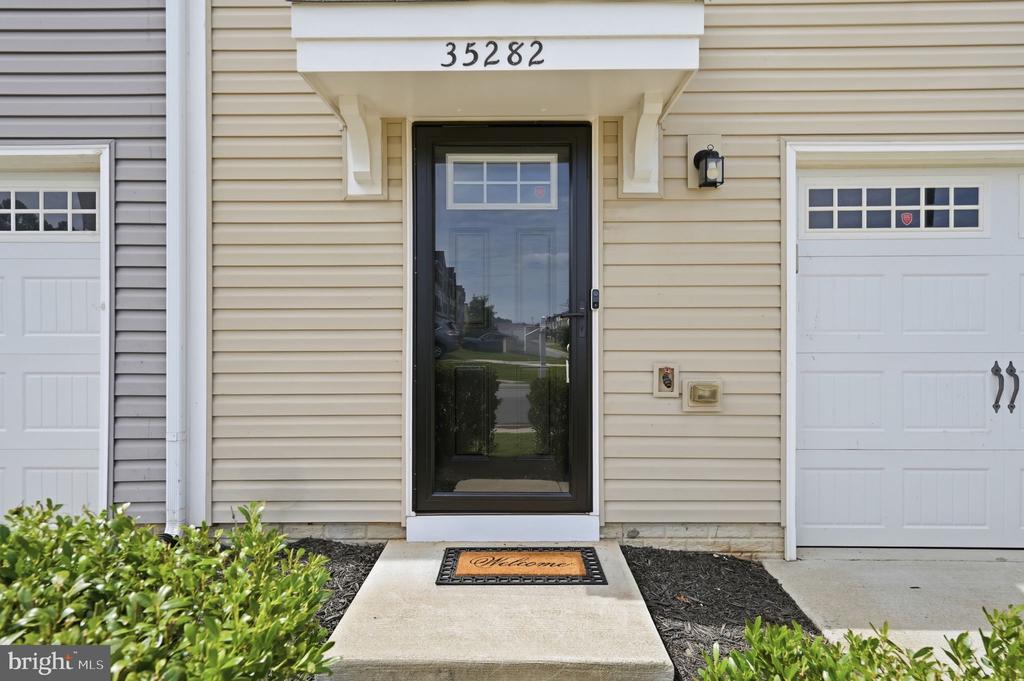 35282 SARA COURT