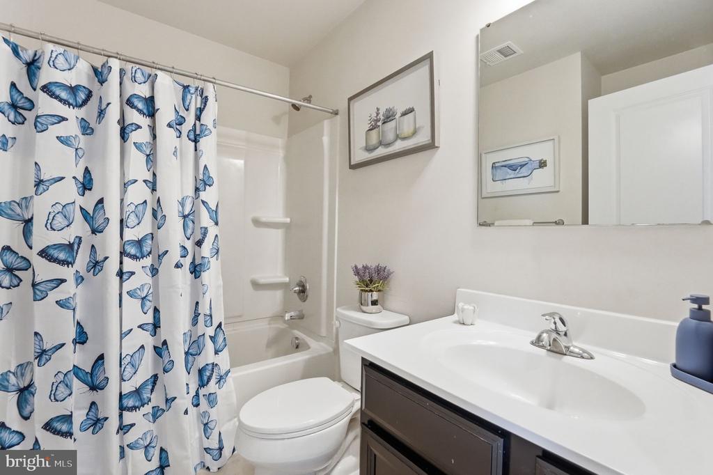 35282 SARA COURT