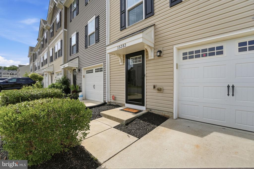 35282 SARA COURT