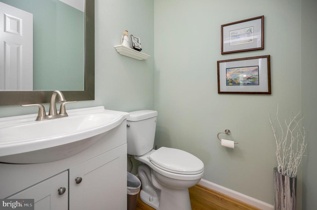 307 GREEN STREET