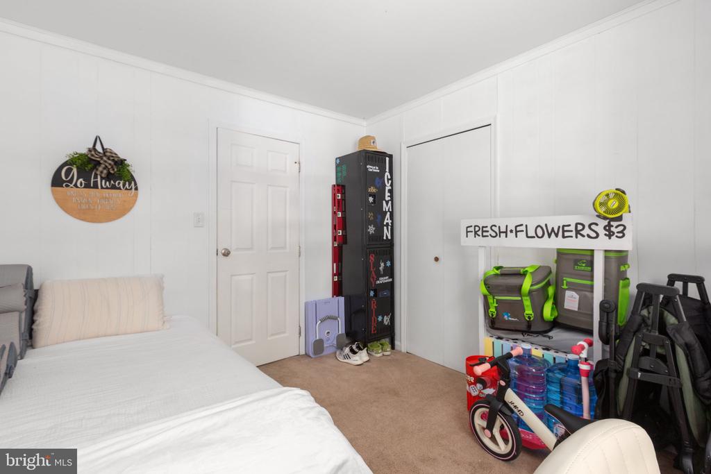 108 SEVEN PINES DRIVE