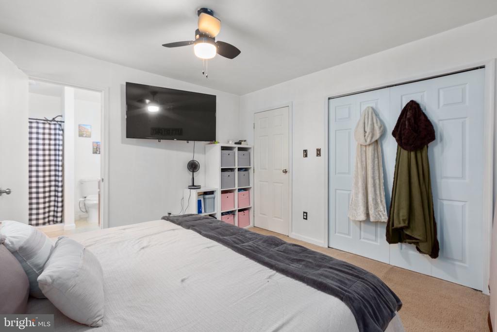 108 SEVEN PINES DRIVE