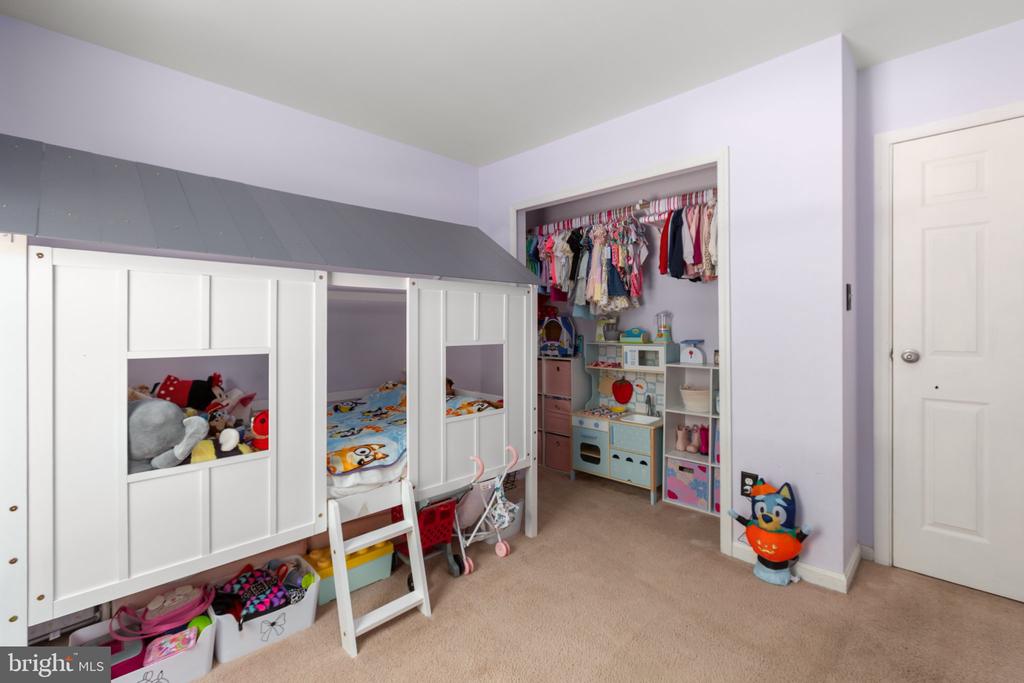 108 SEVEN PINES DRIVE