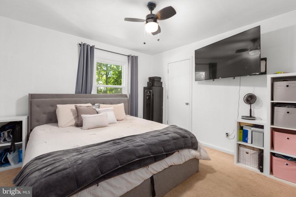 108 SEVEN PINES DRIVE