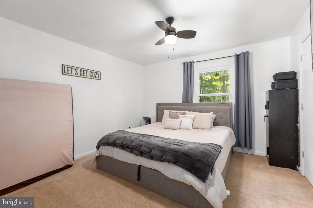 108 SEVEN PINES DRIVE