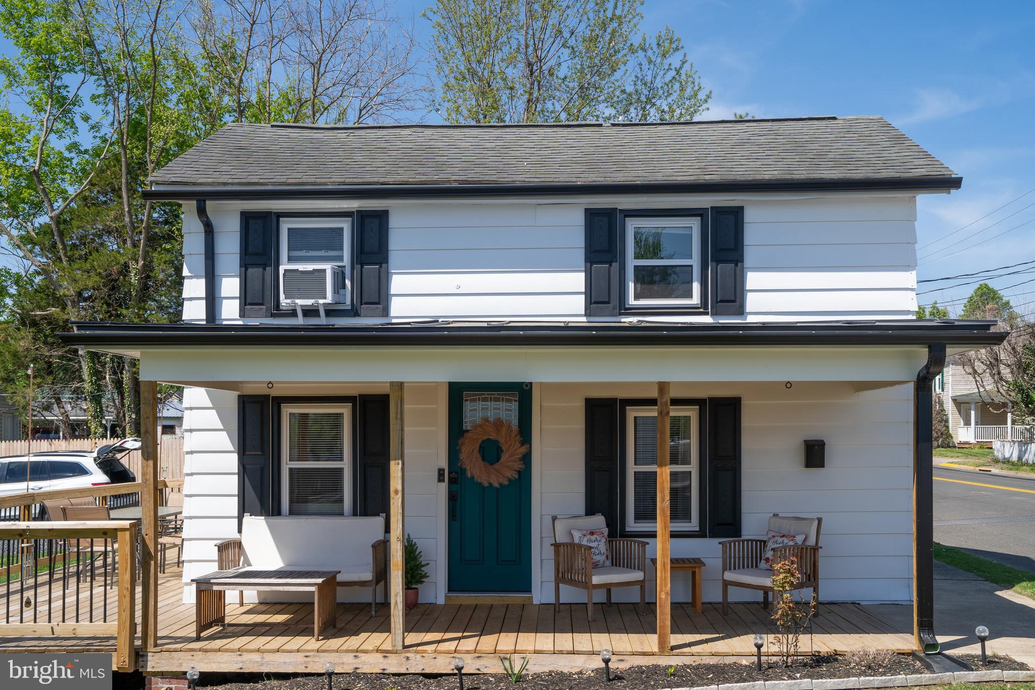 109 MECHANIC STREET