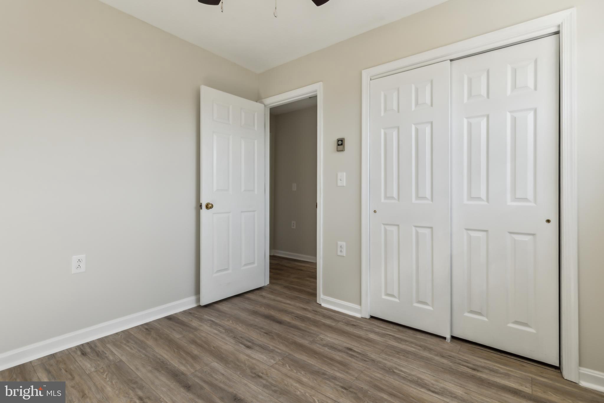 24 Springview Blvd