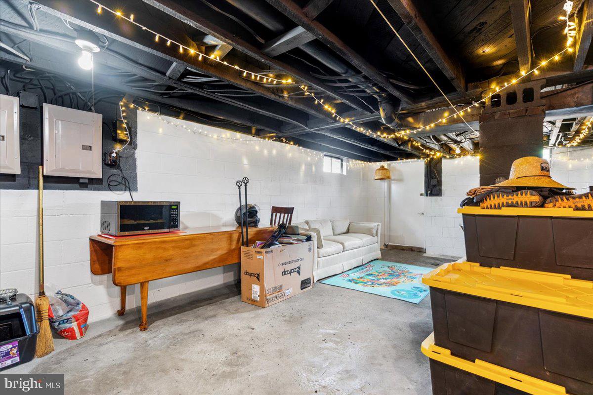 774 W MAIN STREET