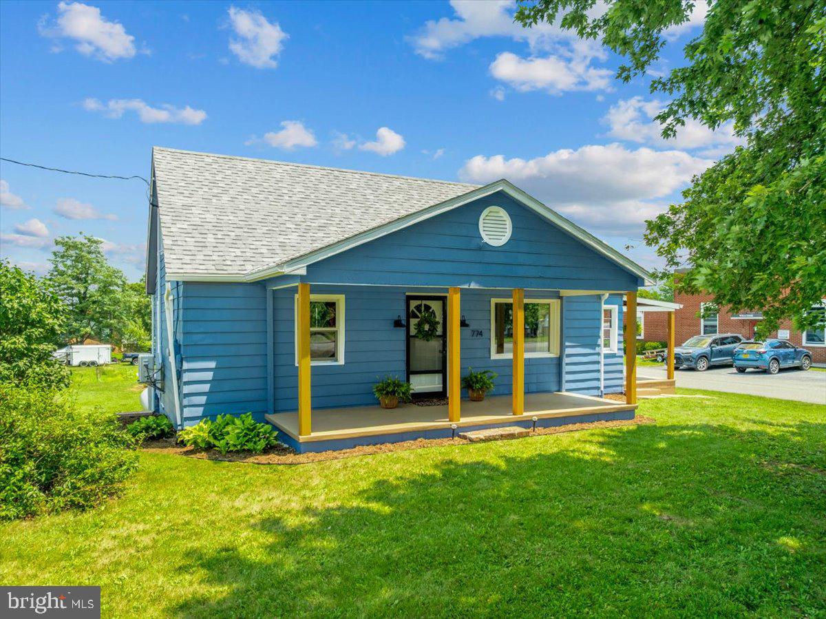 774 W MAIN STREET