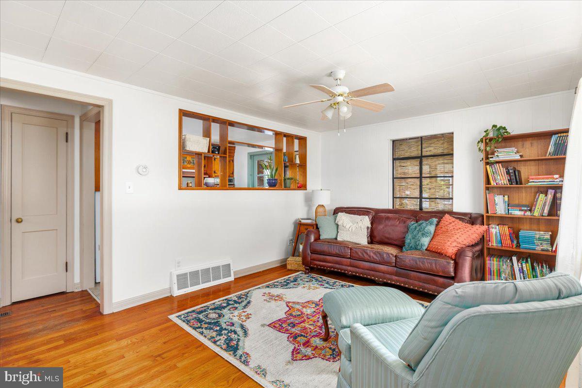 774 W MAIN STREET