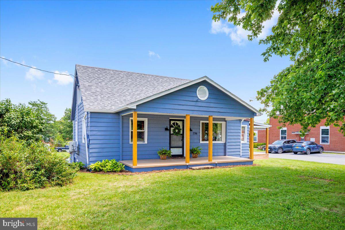 774 W MAIN STREET