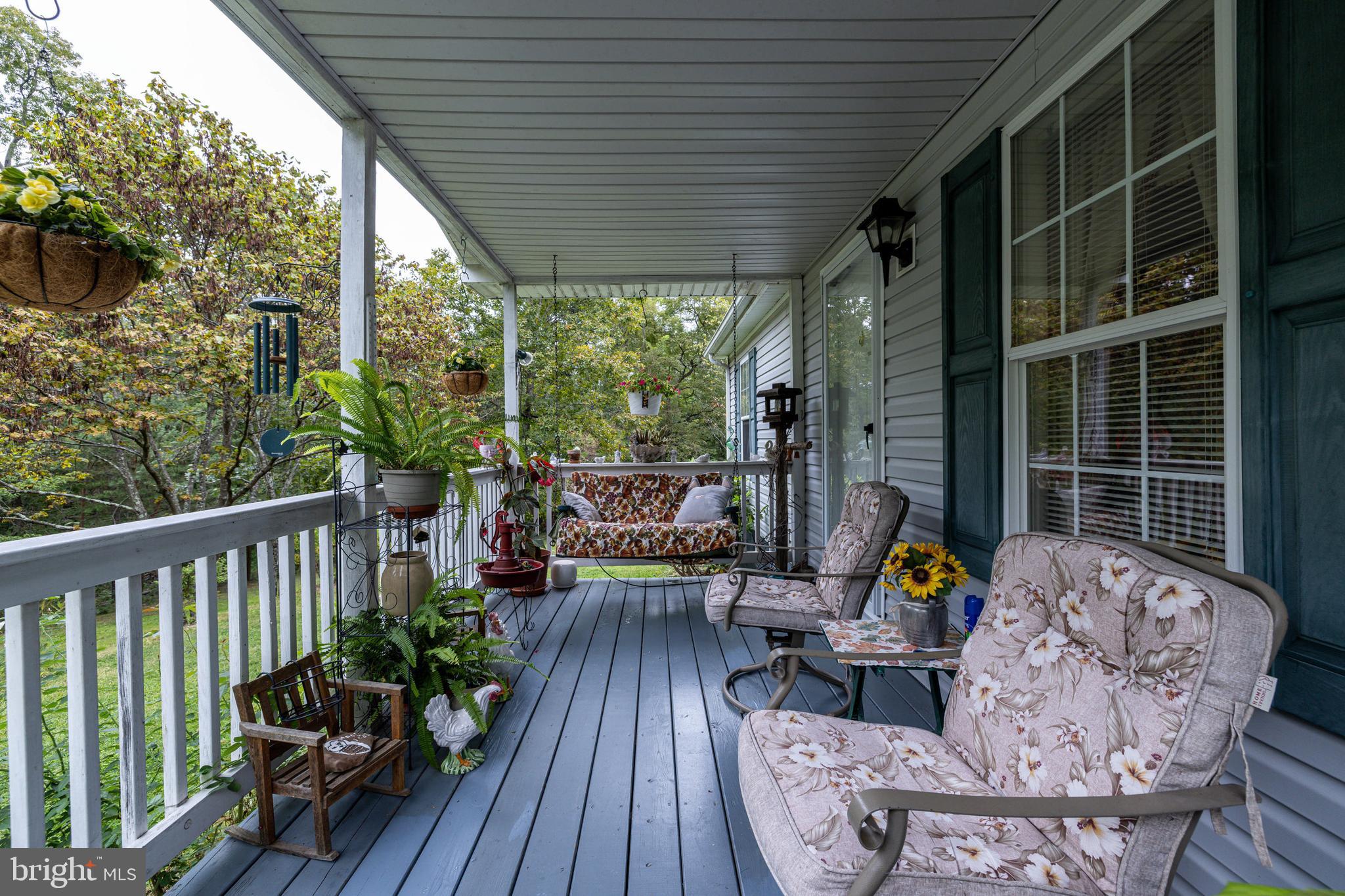 287 MOCKINGBIRD LANE