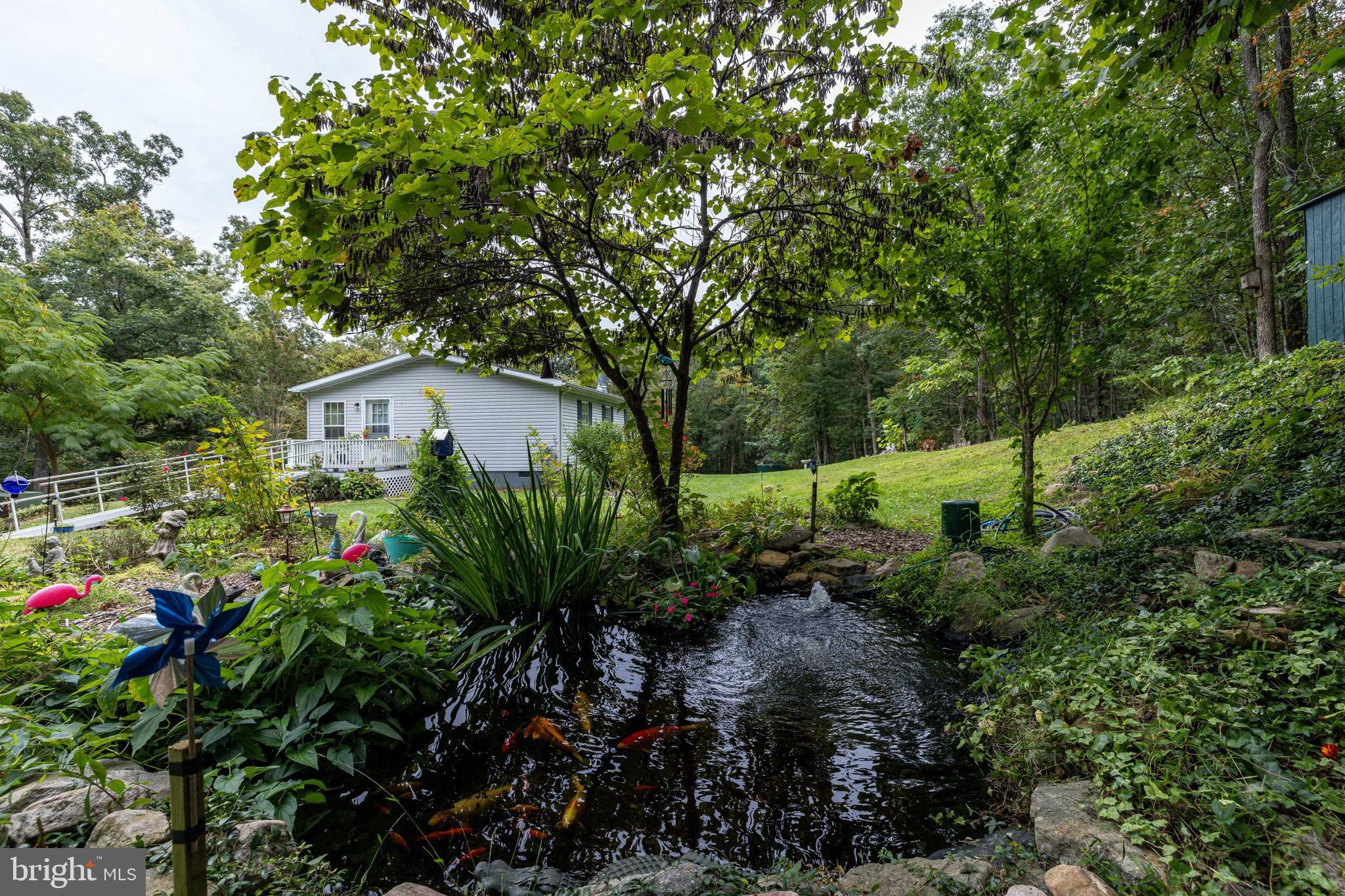 287 MOCKINGBIRD LANE