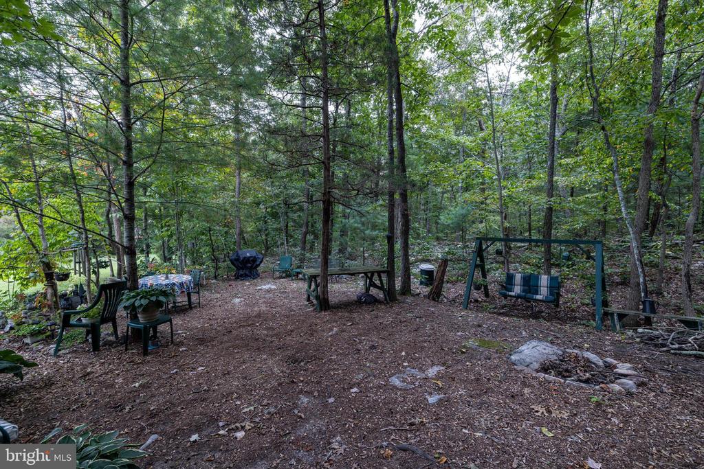 287 MOCKINGBIRD LANE