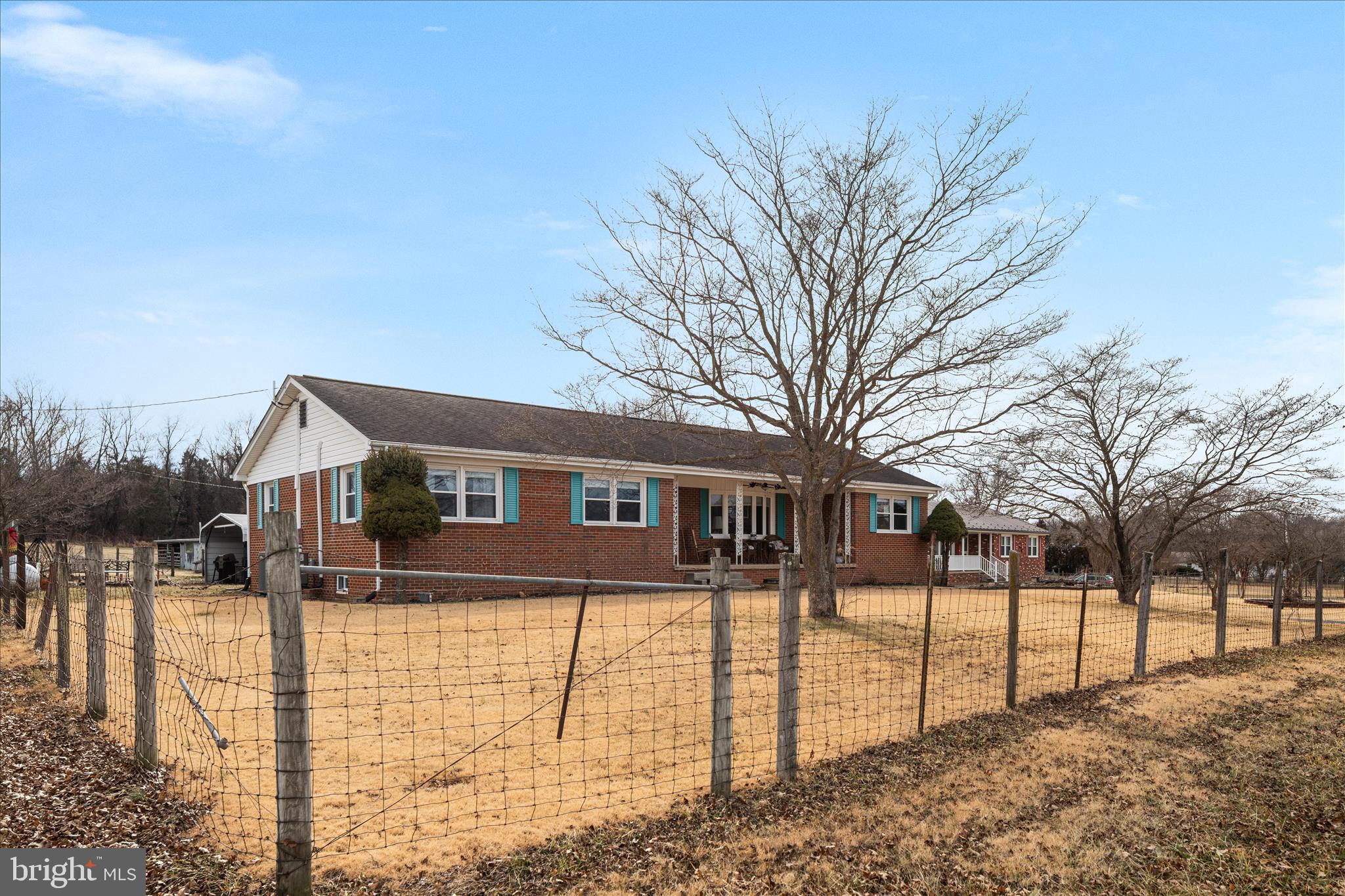 1596 US HIGHWAY 211 E BSN