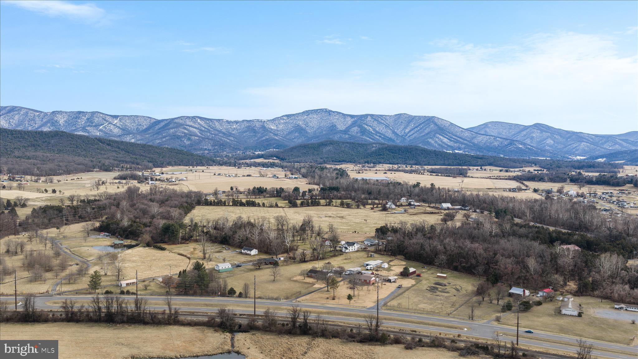 1596 US HIGHWAY 211 E BSN