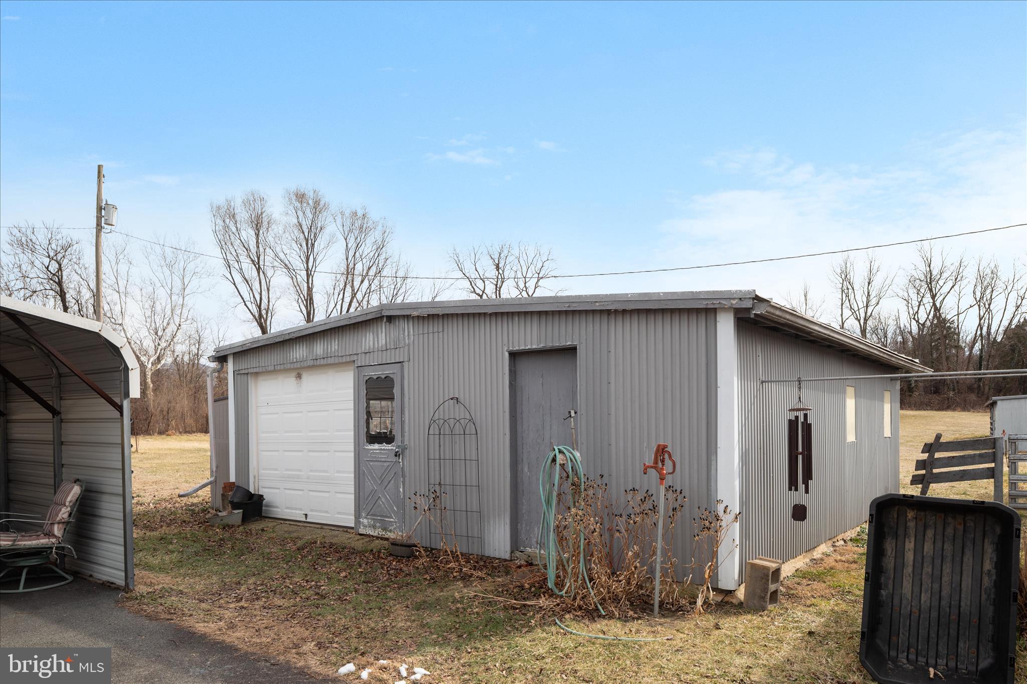 1596 US HIGHWAY 211 E BSN