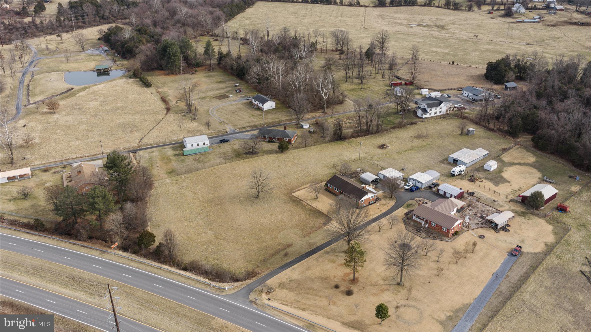 1596 US HIGHWAY 211 E BSN