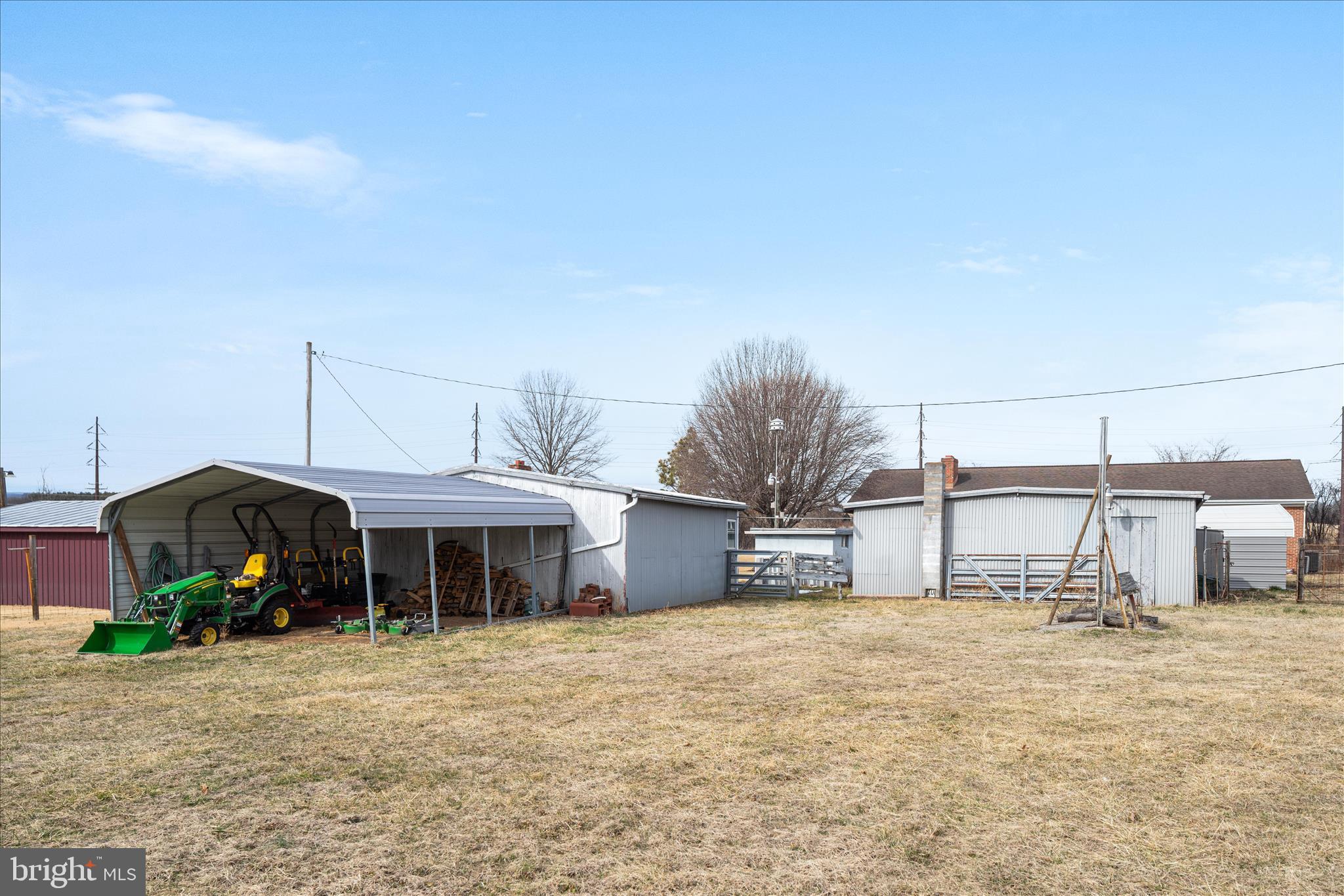 1596 US HIGHWAY 211 E BSN