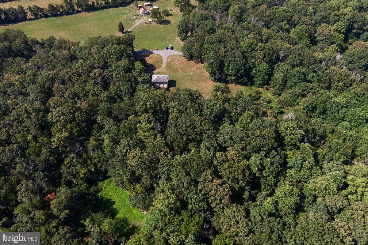 8929 Burwell ROAD