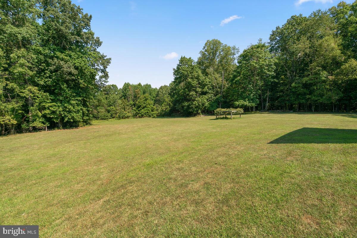 8929 Burwell ROAD