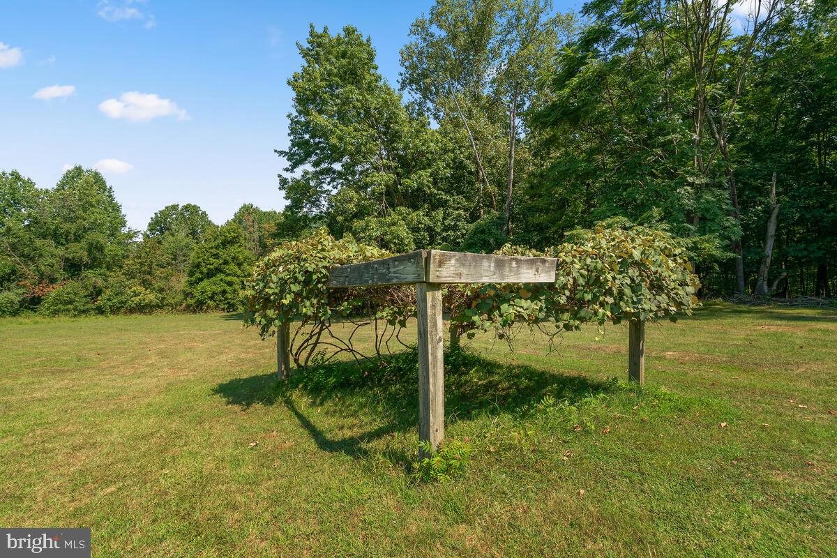 8929 Burwell ROAD