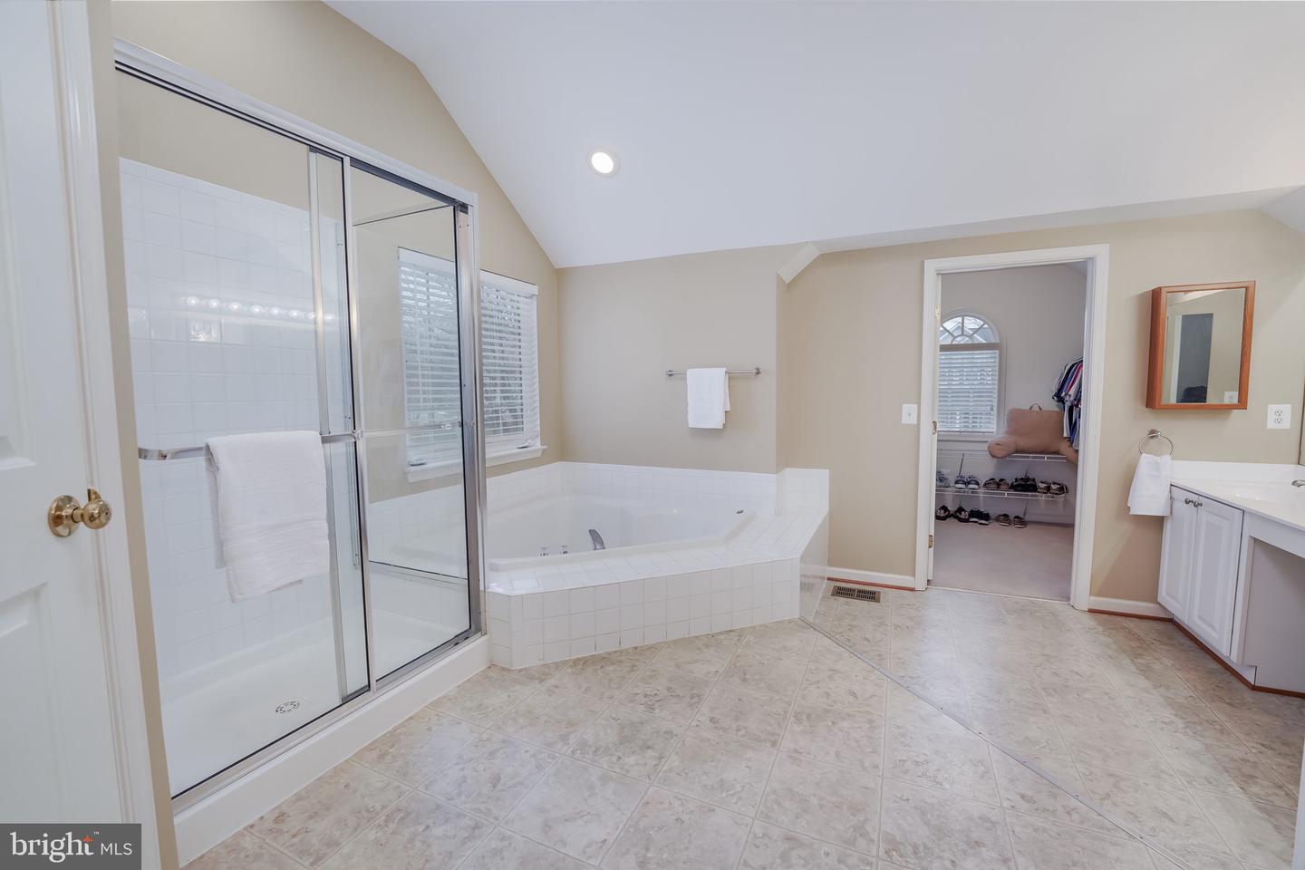 5947 Lyceum LANE