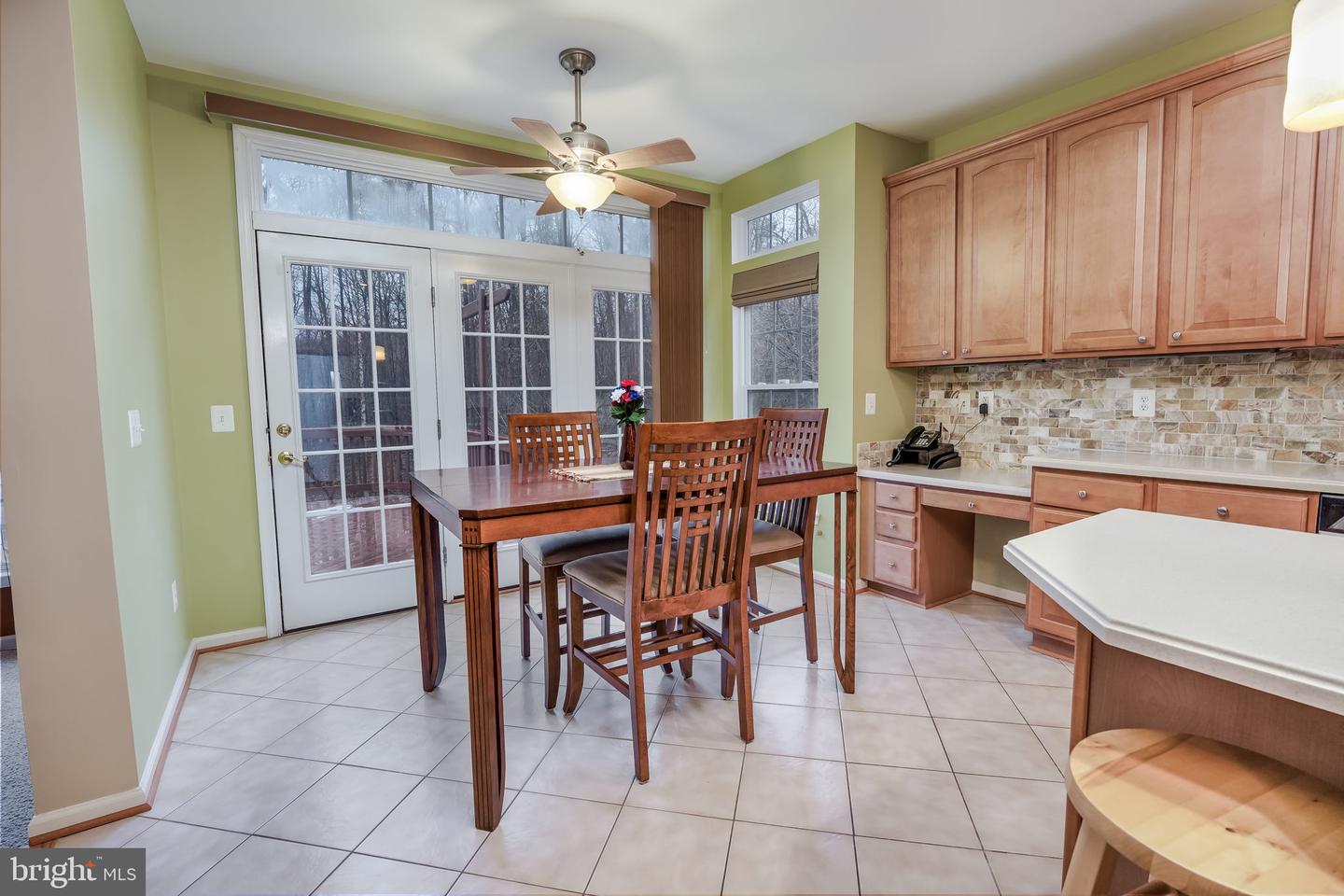 5947 Lyceum LANE