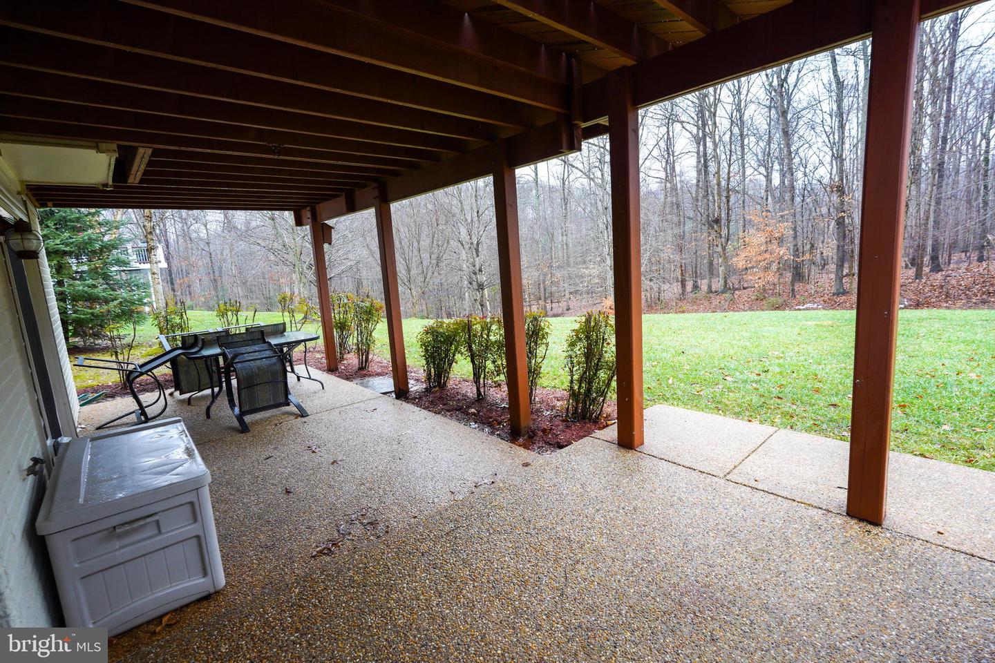 5947 Lyceum LANE