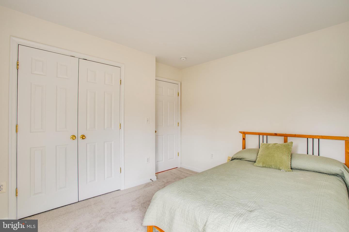 15385 Tina LANE