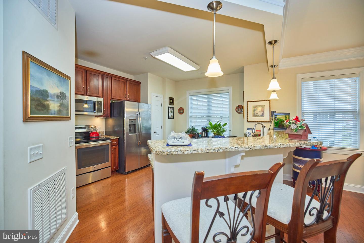 15211 Royal Crest DRIVE Unit: 201