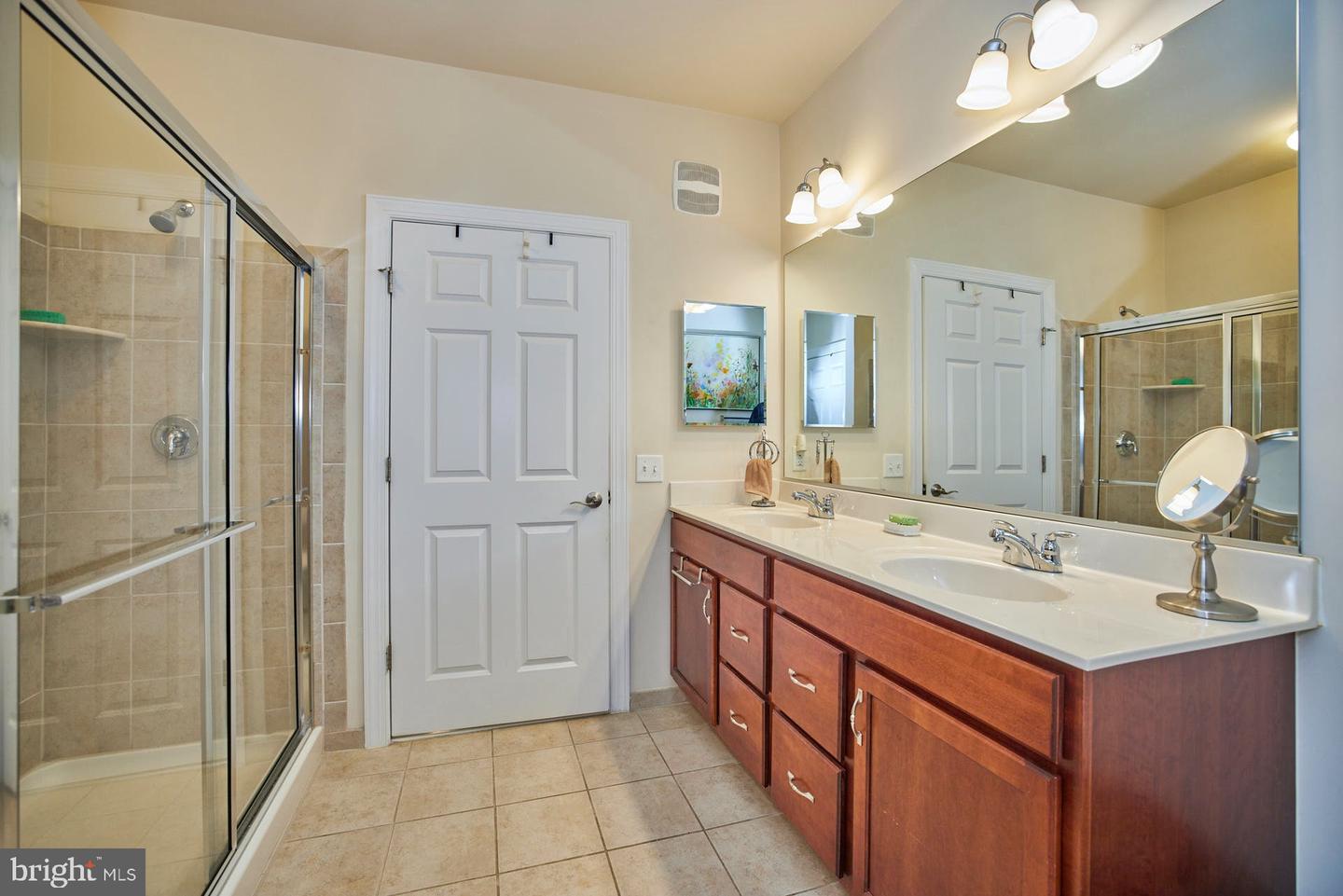 15211 Royal Crest DRIVE Unit: 201