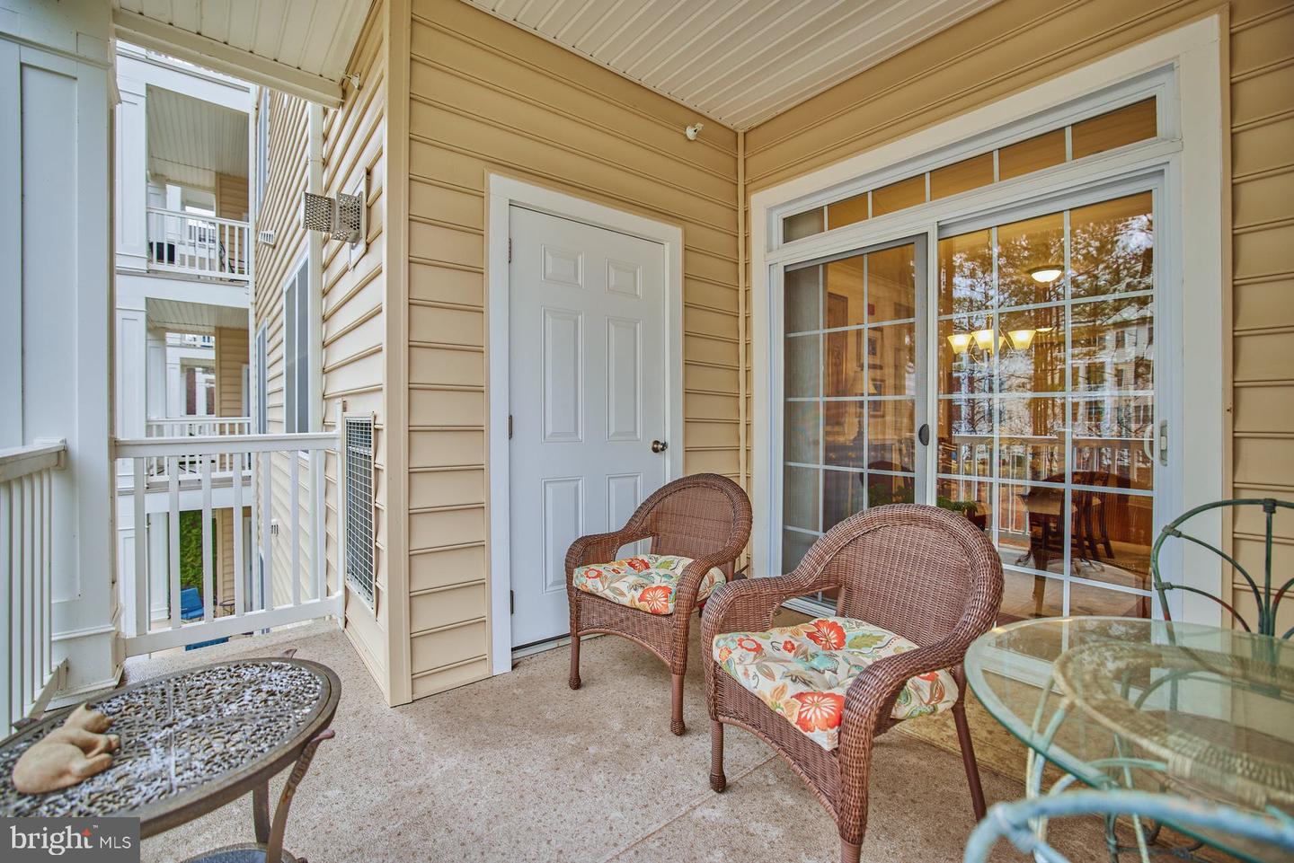 15211 Royal Crest DRIVE Unit: 201