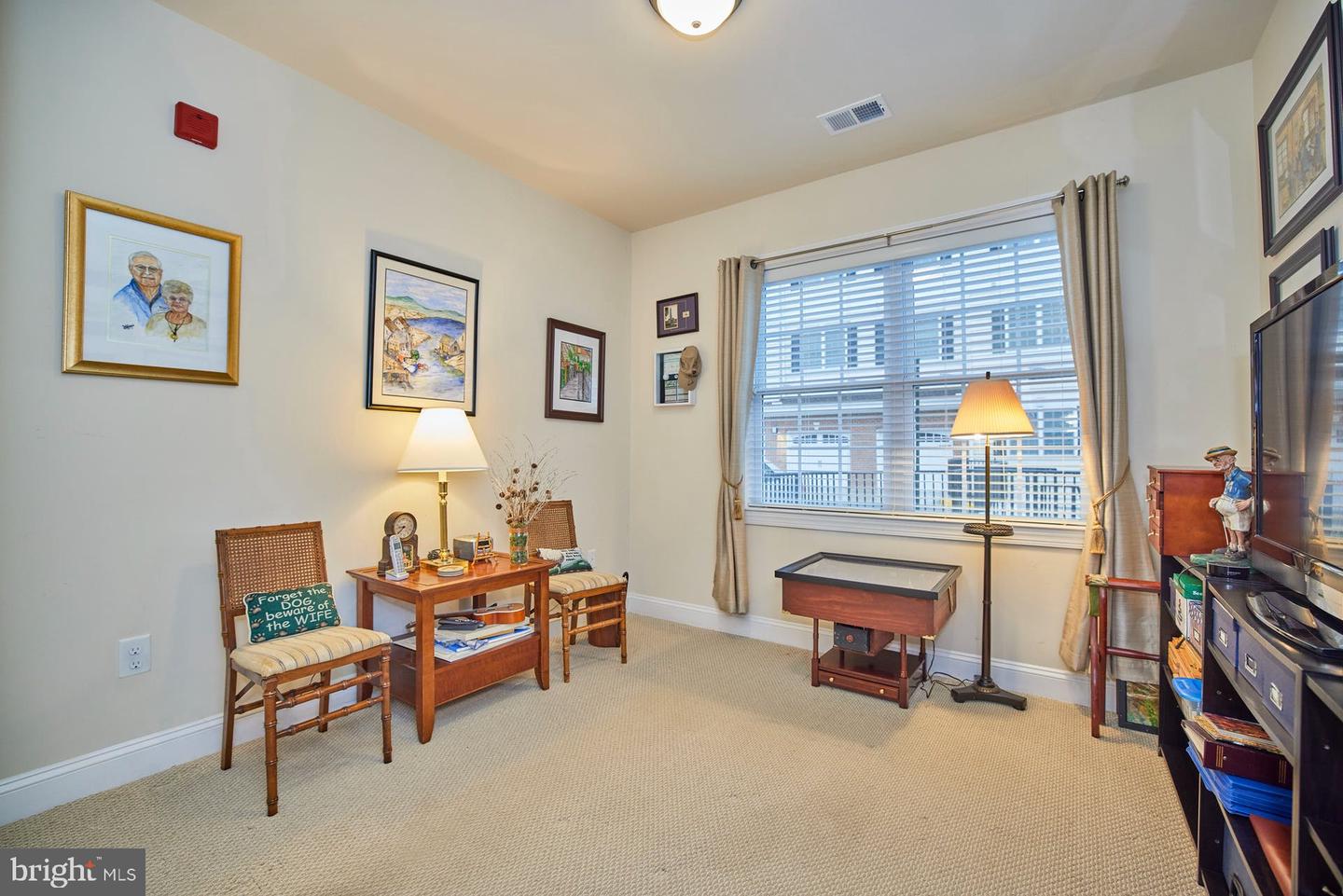 15211 Royal Crest DRIVE Unit: 201