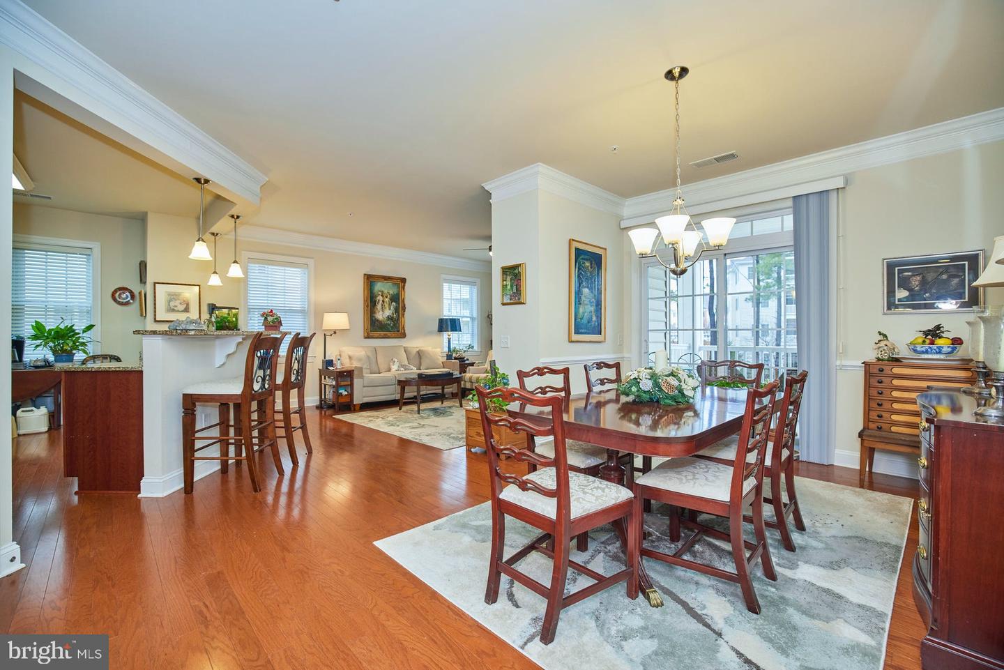 15211 Royal Crest DRIVE Unit: 201