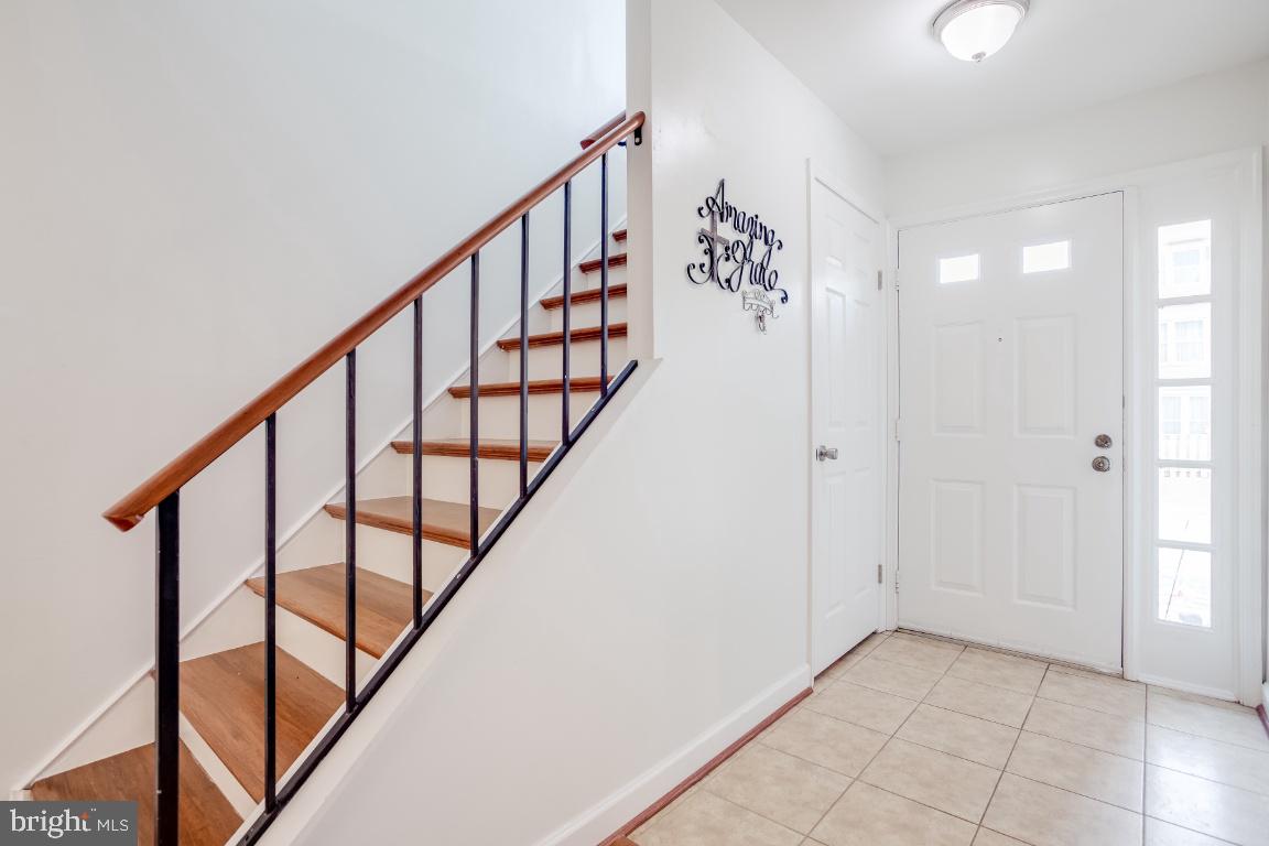 10521 Stonington LANE