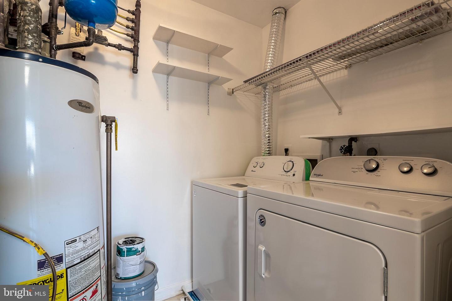 11010 Koman CIRCLE Unit: 201