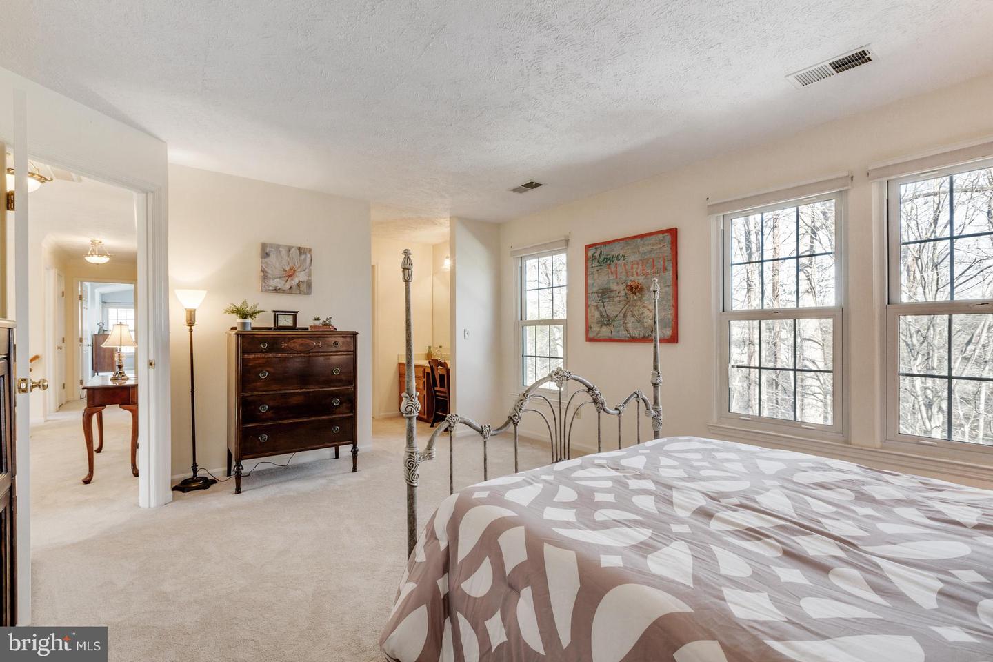 16607 Accolon COURT