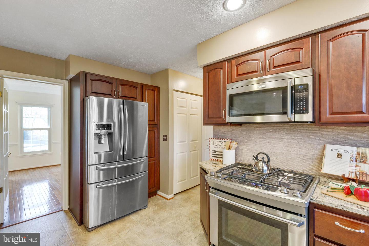 16607 Accolon COURT