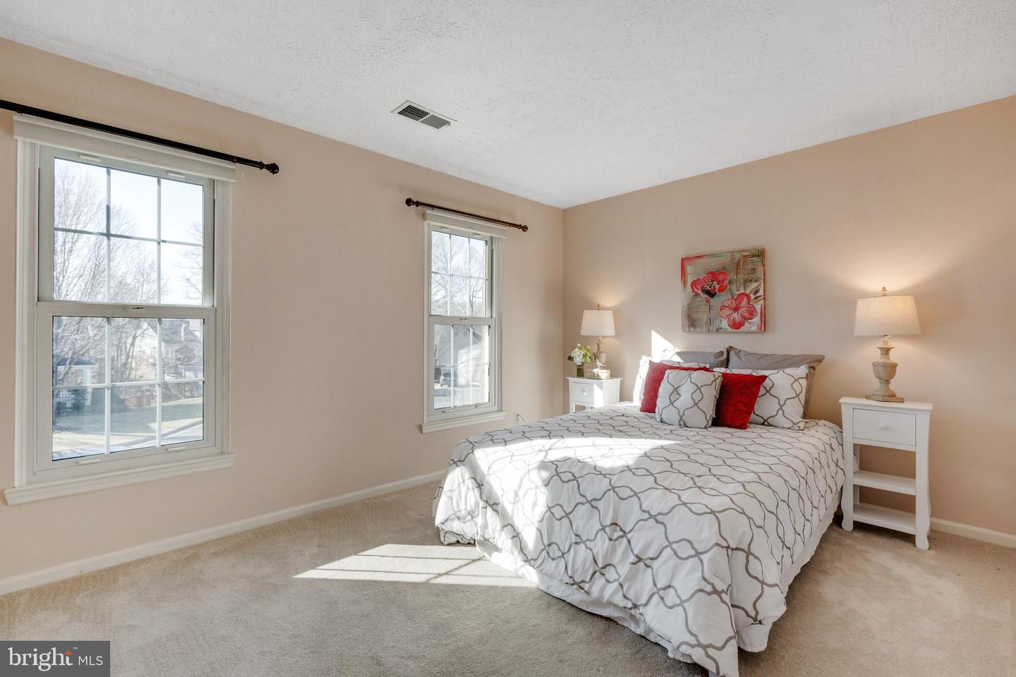 16607 Accolon COURT