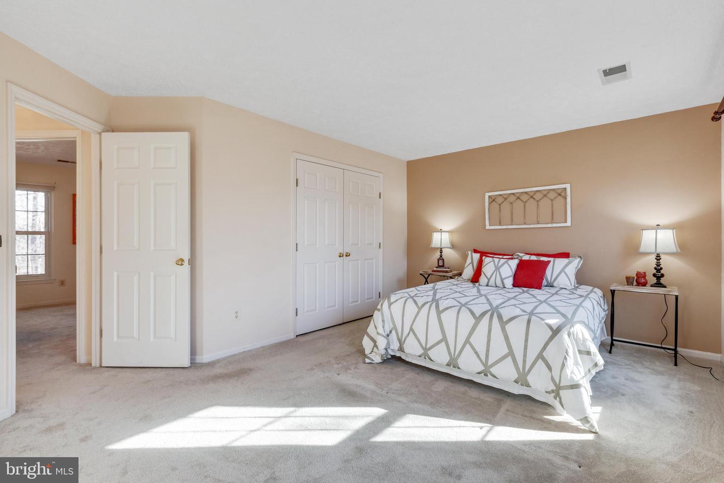 16607 Accolon COURT
