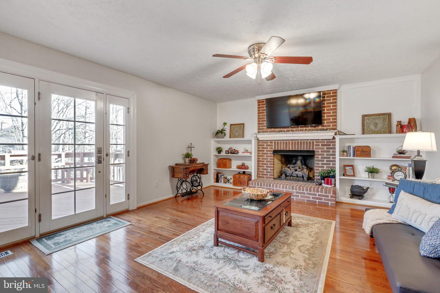 16607 Accolon COURT