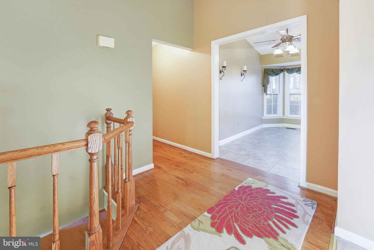 5368 Wade LANE