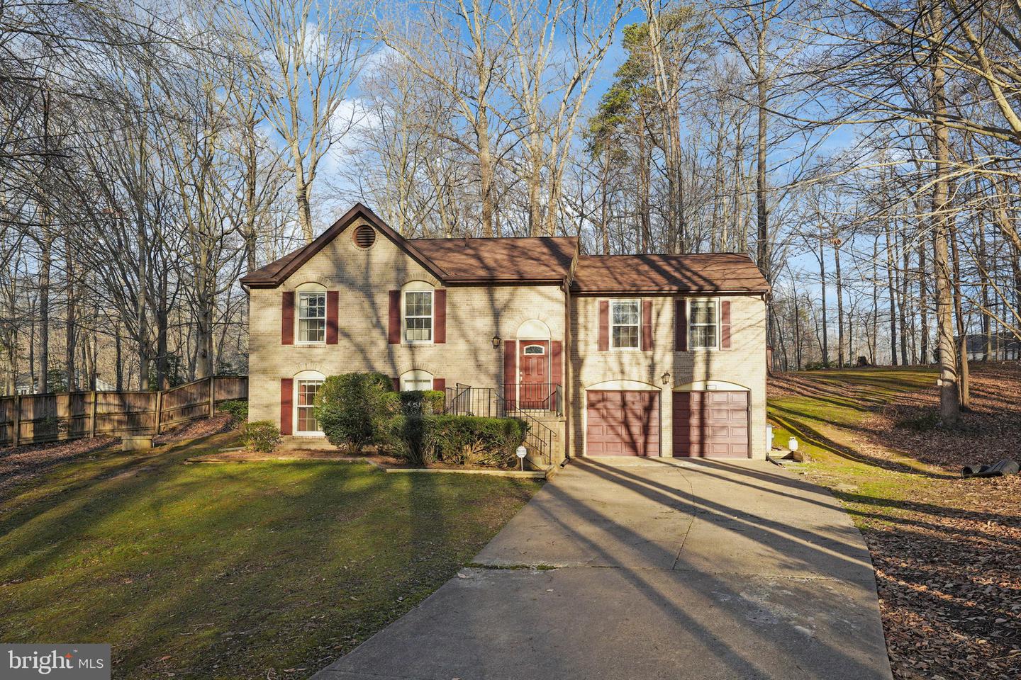 5368 Wade LANE