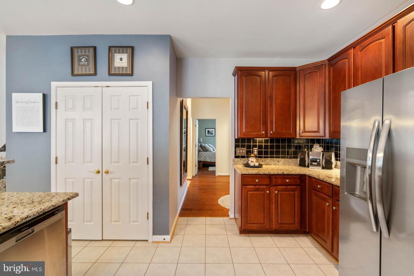 3932 Solstice LANE
