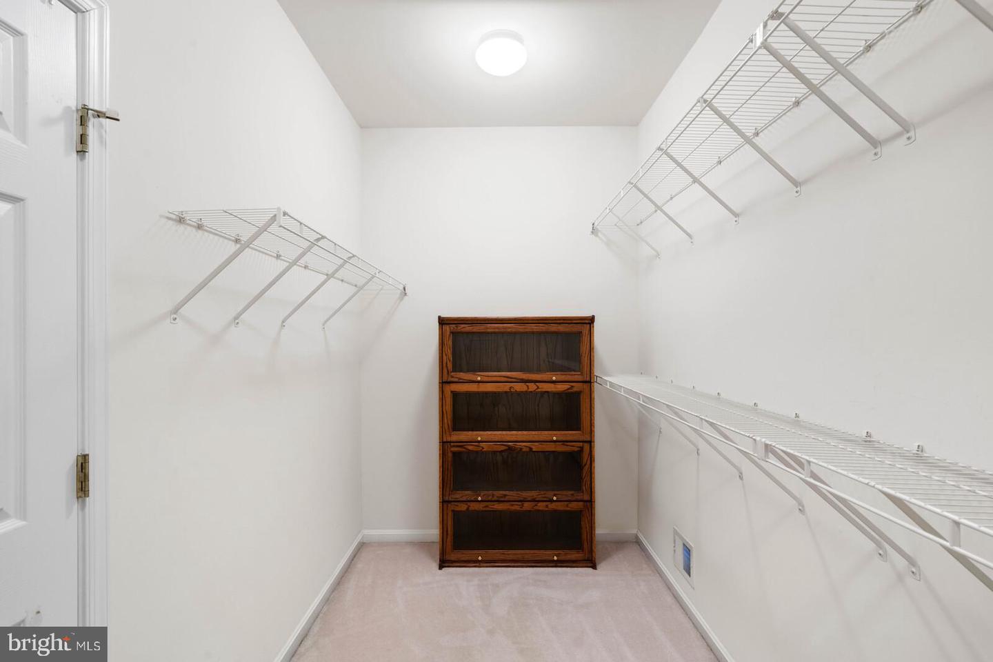 3932 Solstice LANE