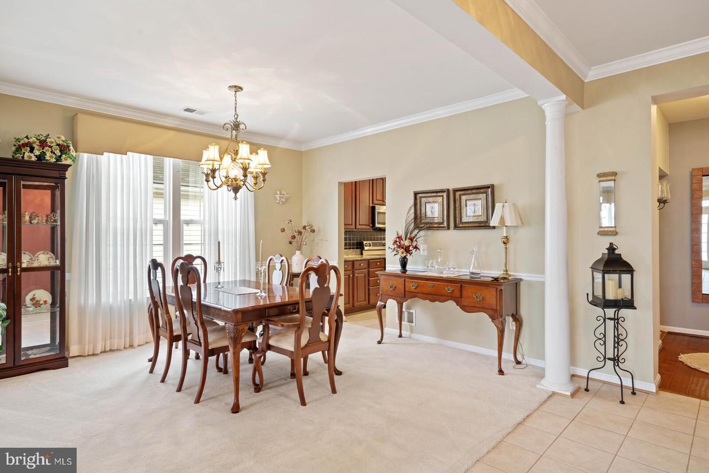 3932 Solstice LANE
