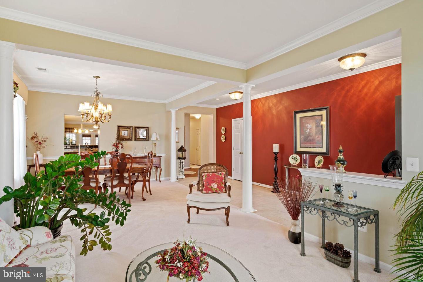 3932 Solstice LANE