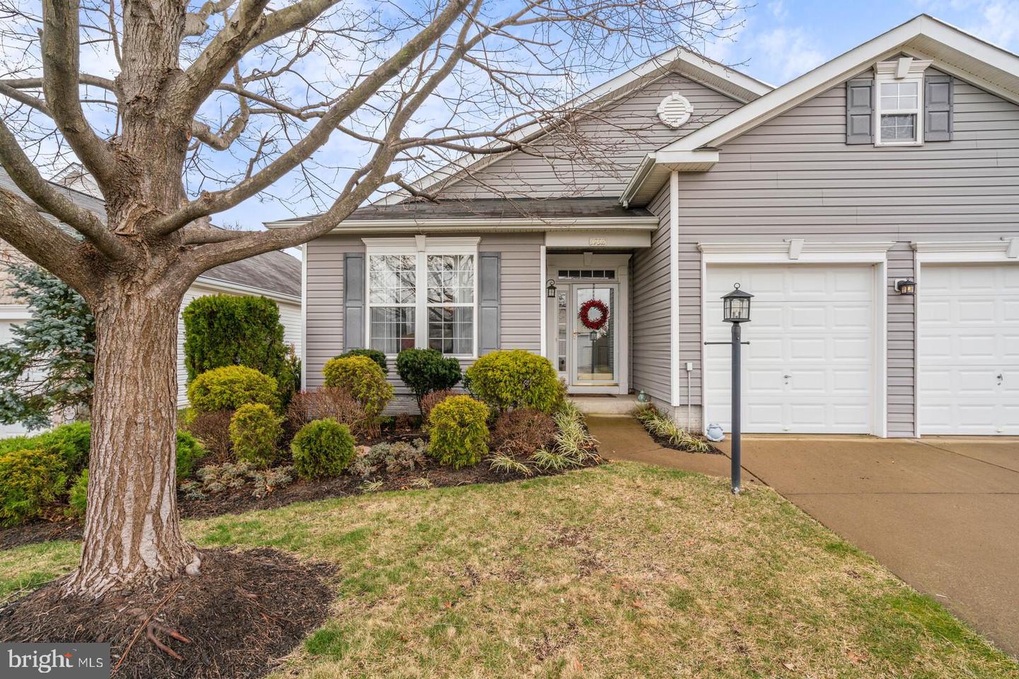 3932 Solstice LANE