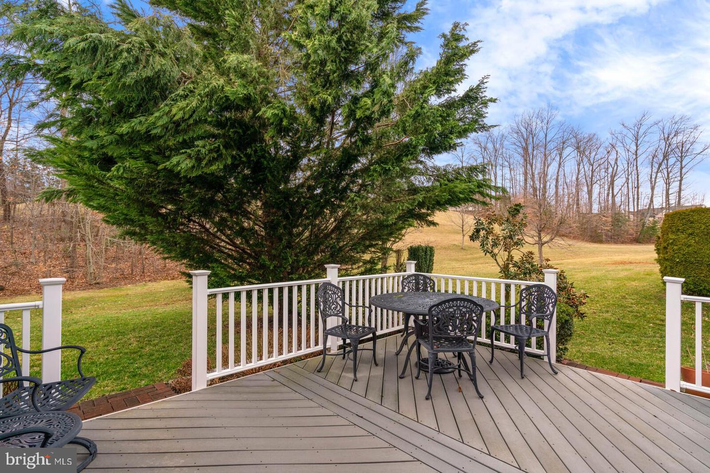 3932 Solstice LANE